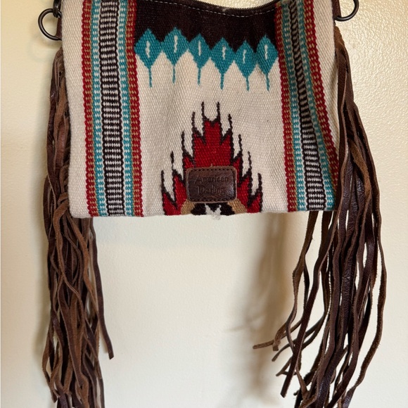 American Darling Saddle Blanket Fringe Crossbody Bag - Picture 5 of 8